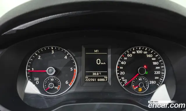 Volkswagen Jetta 2012 2.0 автомат (гидро), миниатюра 8