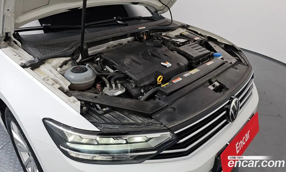Volkswagen Passat 2021 2.0 автомат (гидро), фото 6 Volkswagen Passat 2021 2.0 автомат (гидро), фото 6