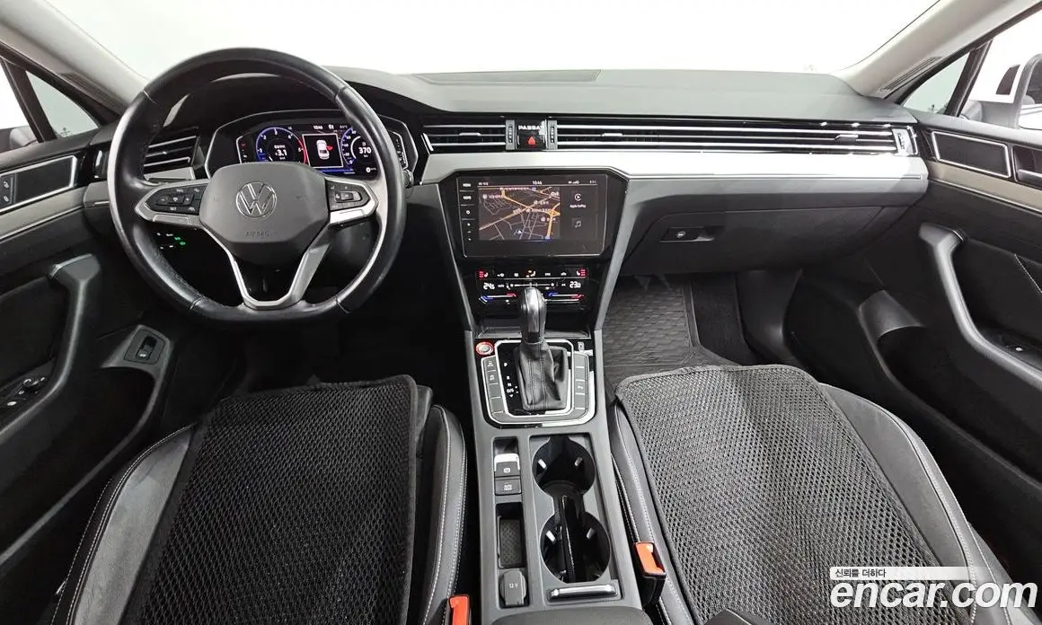 Volkswagen Passat 2021 2.0 автомат (гидро), фото 7 Volkswagen Passat 2021 2.0 автомат (гидро), фото 7