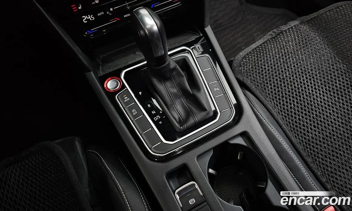 Volkswagen Passat 2021 2.0 автомат (гидро), фото 9 Volkswagen Passat 2021 2.0 автомат (гидро), фото 9