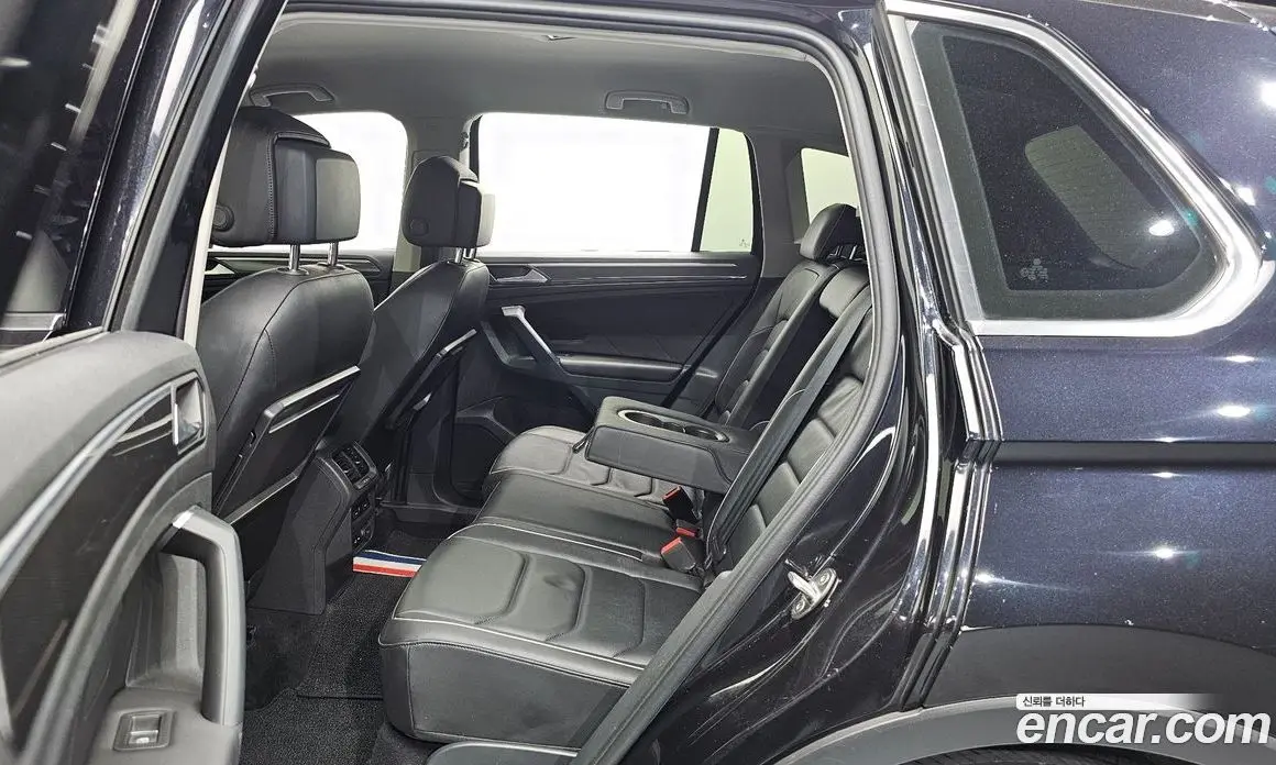 Volkswagen Tiguan 2020 2.0 автомат (гидро), фото 11 Volkswagen Tiguan 2020 2.0 автомат (гидро), фото 11