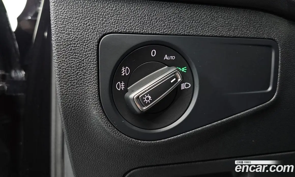 Volkswagen Tiguan 2020 2.0 автомат (гидро), фото 14 Volkswagen Tiguan 2020 2.0 автомат (гидро), фото 14