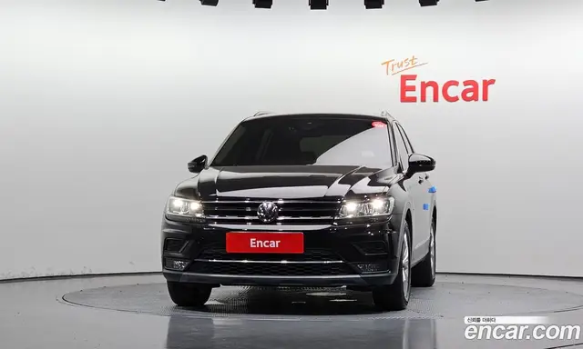 Volkswagen Tiguan 2020 2.0 автомат (гидро), миниатюра 3 Volkswagen Tiguan 2020 2.0 автомат (гидро), миниатюра 3