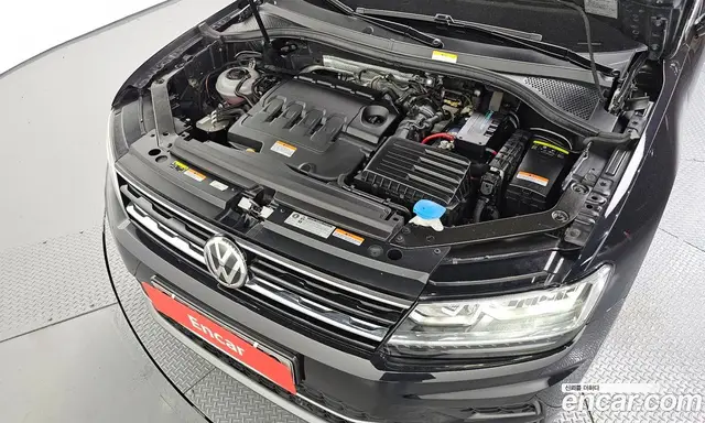 Volkswagen Tiguan 2020 2.0 автомат (гидро), миниатюра 6 Volkswagen Tiguan 2020 2.0 автомат (гидро), миниатюра 6