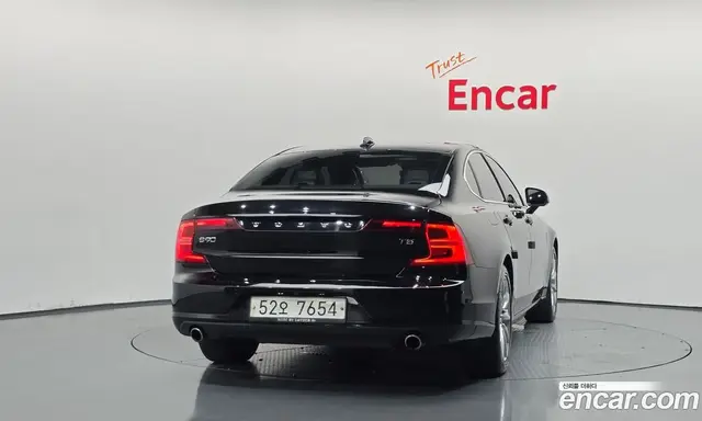 Volvo S90 2017 2.0 автомат (гидро), миниатюра 4 Volvo S90 2017 2.0 автомат (гидро), миниатюра 4