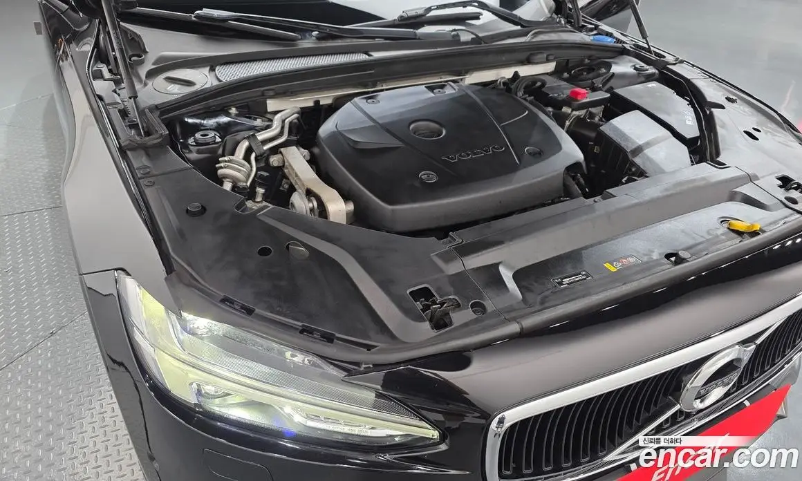 Volvo S90 2017 2.0 автомат (гидро), фото 6 Volvo S90 2017 2.0 автомат (гидро), фото 6