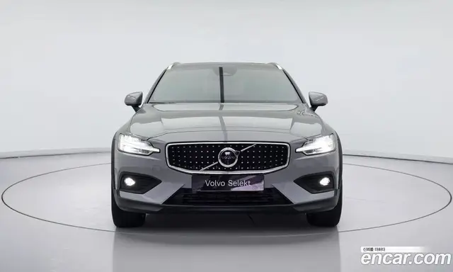 Volvo V60 2024 2.0 автомат (гидро), миниатюра 2 Volvo V60 2024 2.0 автомат (гидро), миниатюра 2