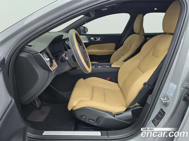 Volvo V60 2024 2.0 автомат (гидро), миниатюра 11 Volvo V60 2024 2.0 автомат (гидро), миниатюра 11