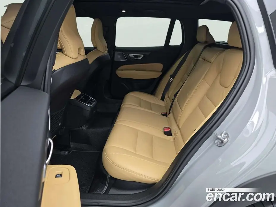Volvo V60 2024 2.0 автомат (гидро), фото 13 Volvo V60 2024 2.0 автомат (гидро), фото 13