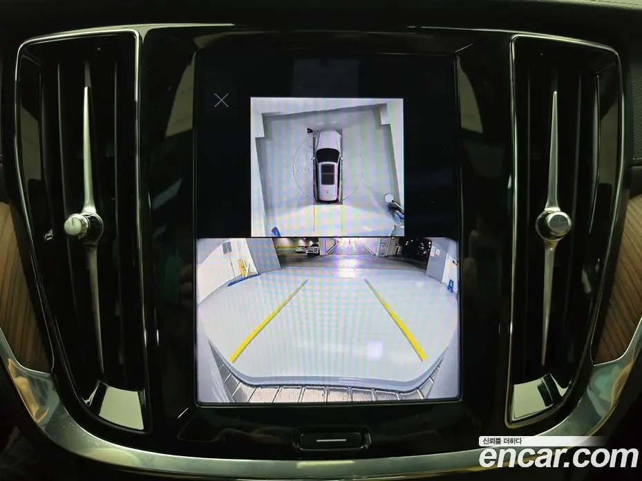 Volvo V60 2024 2.0 автомат (гидро), фото 16 Volvo V60 2024 2.0 автомат (гидро), фото 16