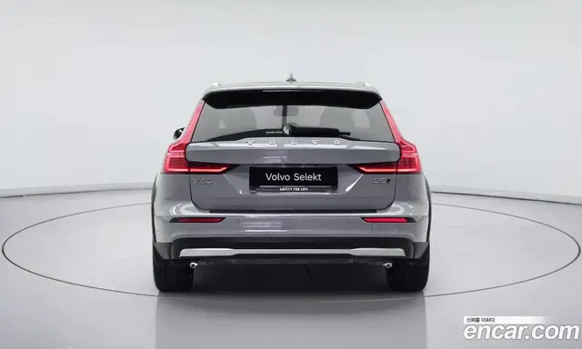 Volvo V60 2024 2.0 автомат (гидро), миниатюра 5 Volvo V60 2024 2.0 автомат (гидро), миниатюра 5