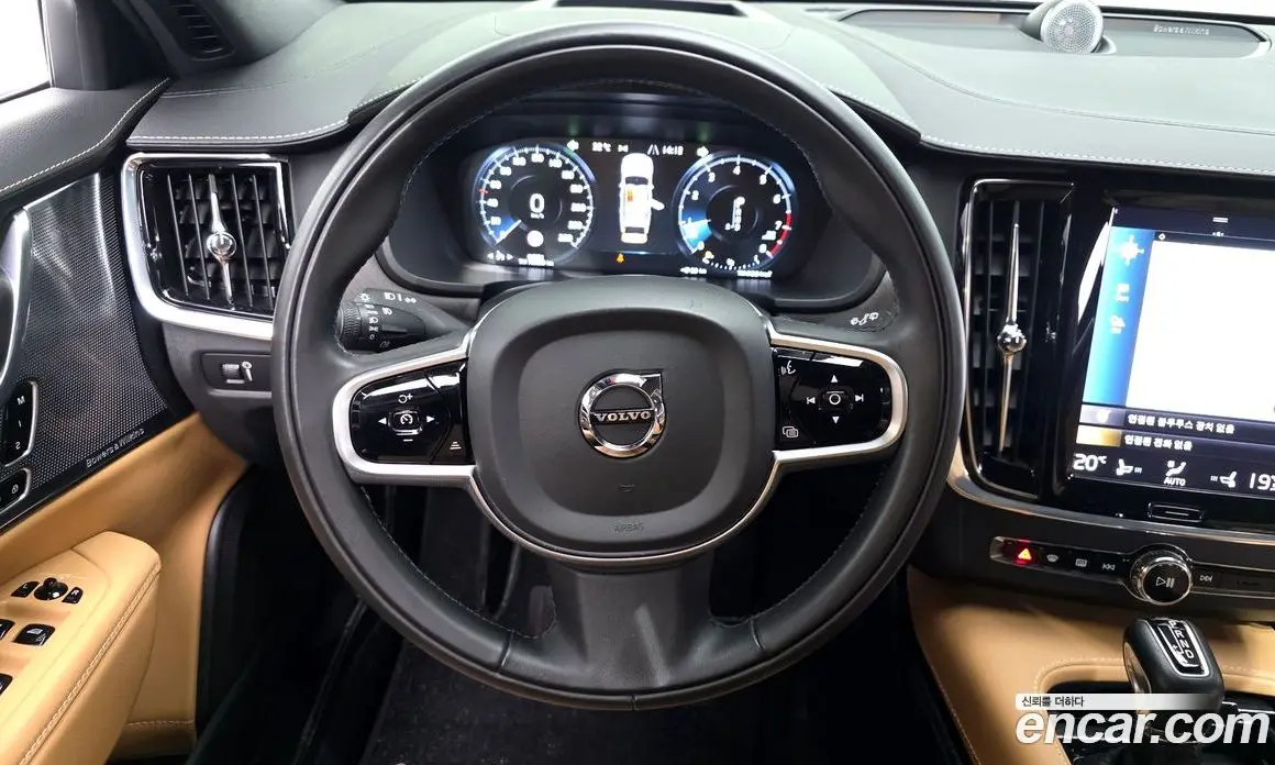Volvo V90 2020 2.0 автомат (гидро), фото 14 Volvo V90 2020 2.0 автомат (гидро), фото 14