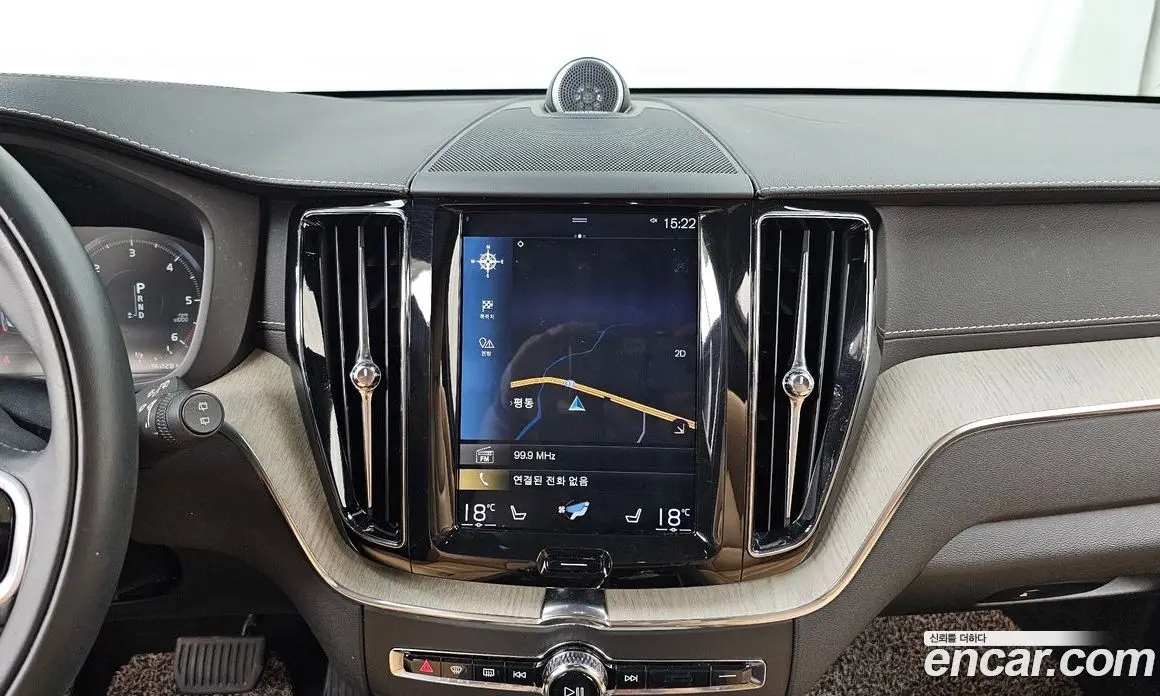Volvo XC60 2018 2.0 автомат (гидро), фото 14 Volvo XC60 2018 2.0 автомат (гидро), фото 14