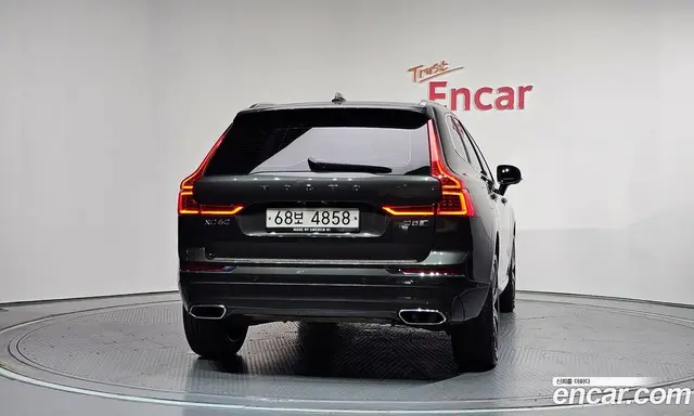 Volvo XC60 2018 2.0 автомат (гидро), миниатюра 4 Volvo XC60 2018 2.0 автомат (гидро), миниатюра 4