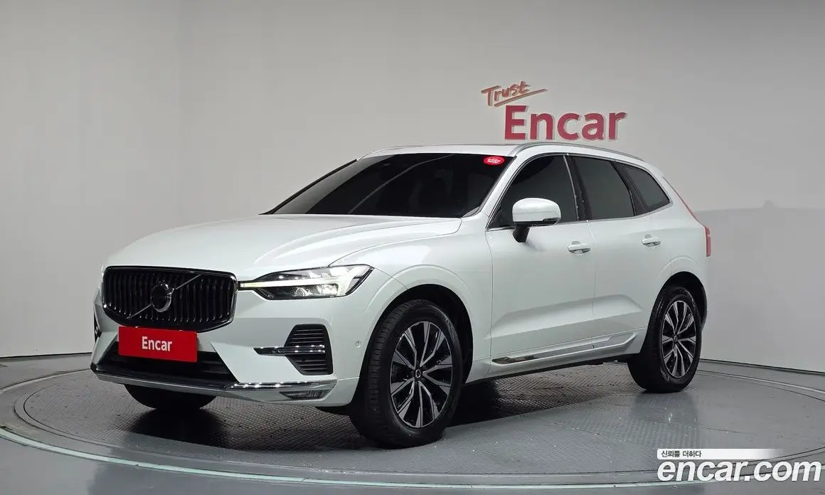 Volvo XC60 2023 2.0 автомат (гидро), фото 1 Volvo XC60 2023 2.0 автомат (гидро), фото 1