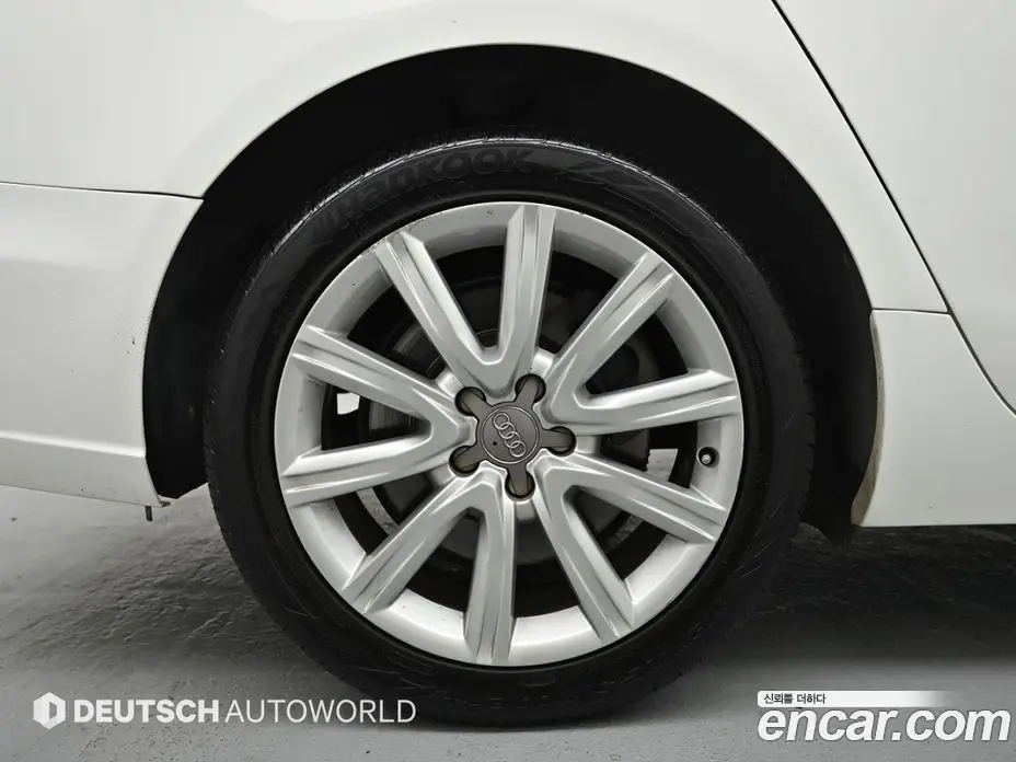 Audi A6 2014 3.0 автомат (гидро), фото 5