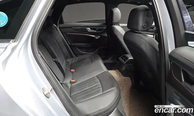 Audi A6 2019 2.0 автомат (гидро), миниатюра 12