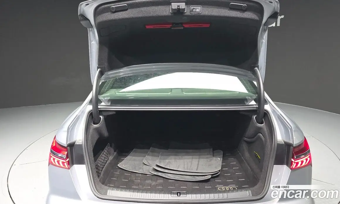 Audi A6 2019 2.0 автомат (гидро), фото 20