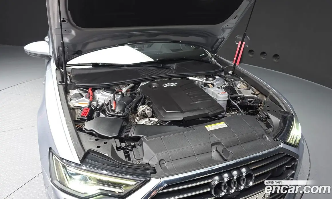 Audi A6 2019 2.0 автомат (гидро), фото 6