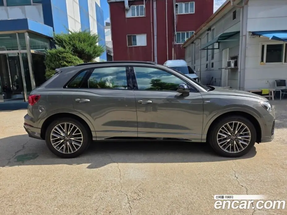 Audi Q3 2025 2.0 автомат (гидро), фото 4