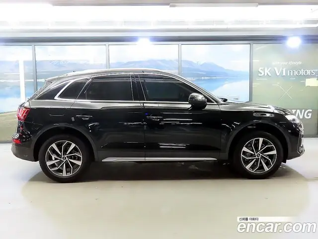 Audi Q5 2024 2.0 автомат (гидро), миниатюра 4