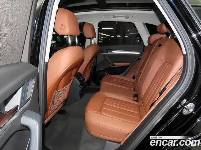 Audi Q5 2024 2.0 автомат (гидро), миниатюра 8