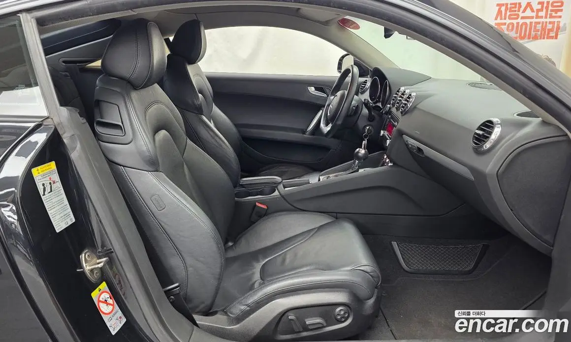 Audi TT 2009 2.0 автомат (гидро), фото 11 Audi TT 2009 2.0 автомат (гидро), фото 11