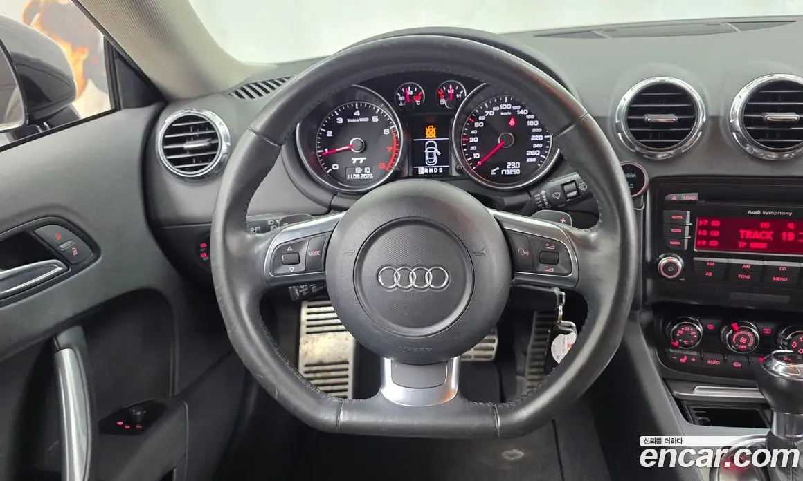 Audi TT 2009 2.0 автомат (гидро), фото 13 Audi TT 2009 2.0 автомат (гидро), фото 13