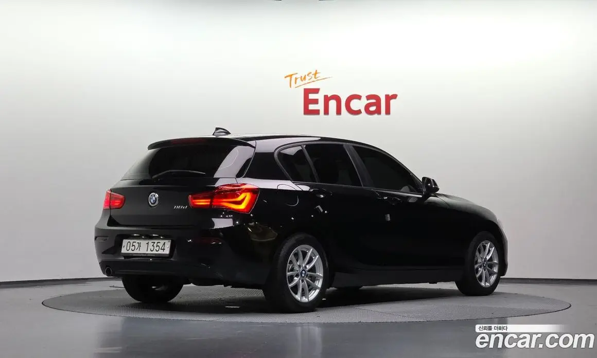 BMW 1 серия 2017 2.0 автомат (гидро), фото 2 BMW 1 серия 2017 2.0 автомат (гидро), фото 2