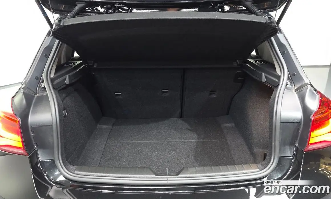 BMW 1 серия 2017 2.0 автомат (гидро), фото 20 BMW 1 серия 2017 2.0 автомат (гидро), фото 20