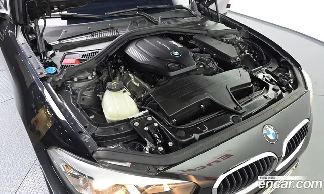 BMW 1 серия 2017 2.0 автомат (гидро), миниатюра 6 BMW 1 серия 2017 2.0 автомат (гидро), миниатюра 6
