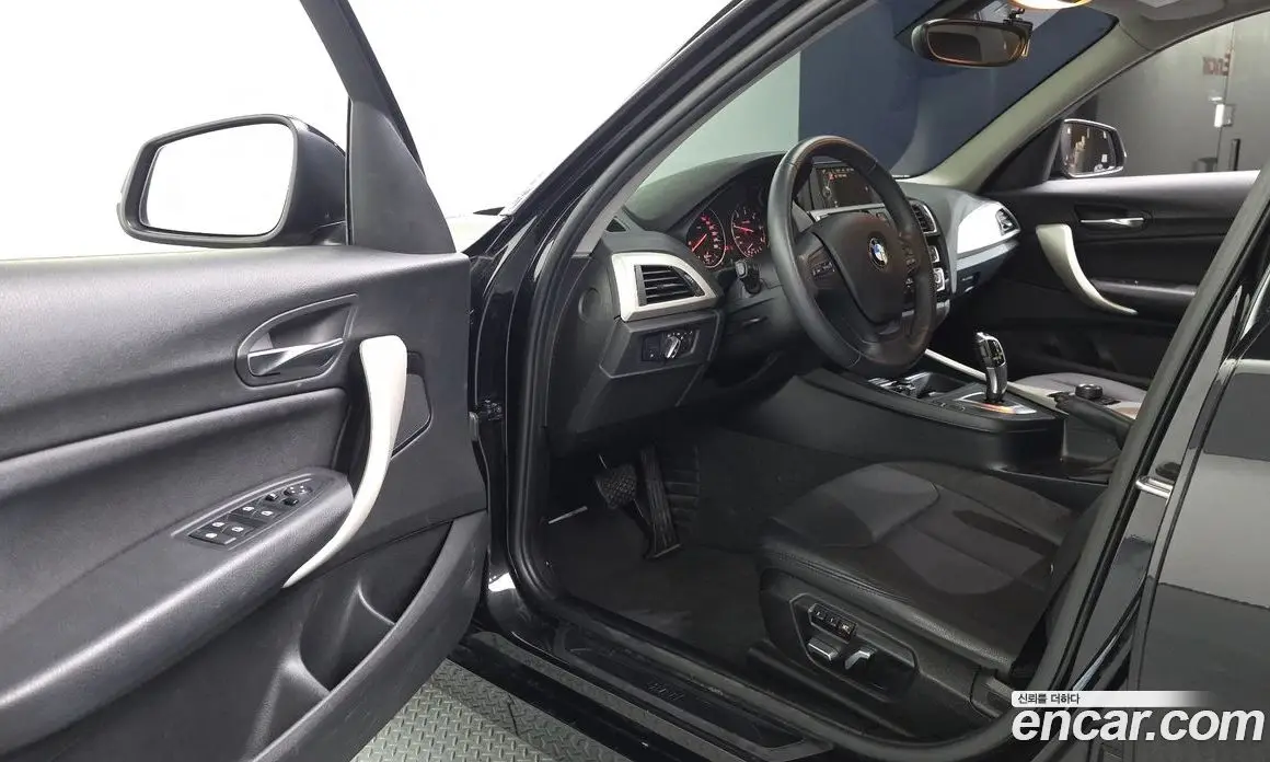 BMW 1 серия 2017 2.0 автомат (гидро), фото 10 BMW 1 серия 2017 2.0 автомат (гидро), фото 10