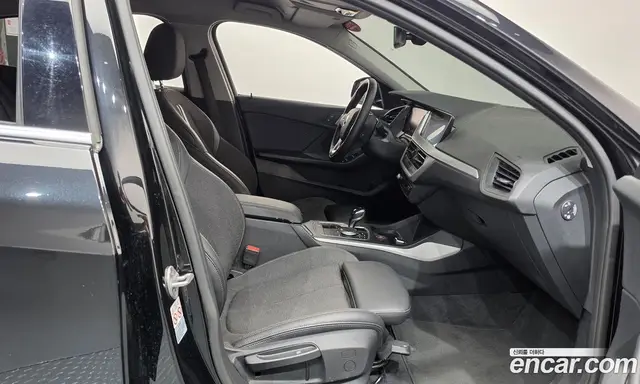 BMW 1 серия 2021 2.0 автомат (гидро), миниатюра 11