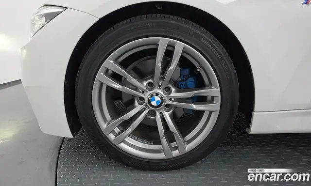 BMW 3 серия 2016 2.0 автомат (гидро), миниатюра 5 BMW 3 серия 2016 2.0 автомат (гидро), миниатюра 5