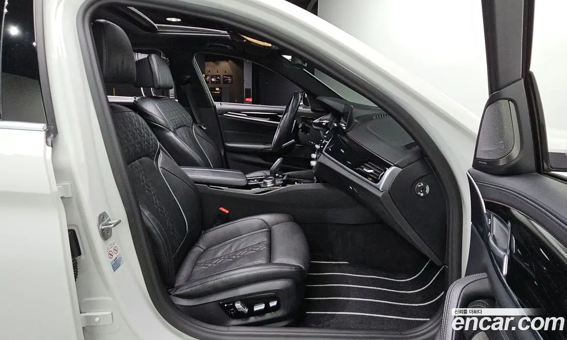 BMW 5 серия 2020 2.0 автомат (гидро), фото 12 BMW 5 серия 2020 2.0 автомат (гидро), фото 12