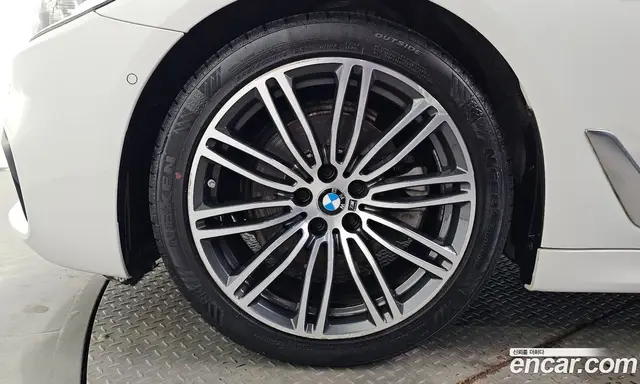 BMW 5 серия 2020 2.0 автомат (гидро), миниатюра 5 BMW 5 серия 2020 2.0 автомат (гидро), миниатюра 5