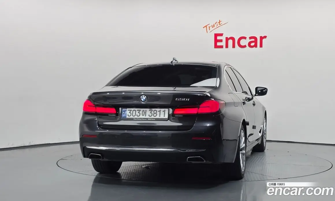 BMW 5 серия 2022 2.0 автомат (гидро), фото 4