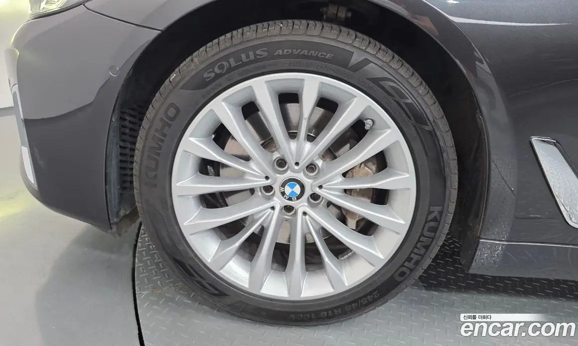 BMW 5 серия 2022 2.0 автомат (гидро), фото 5