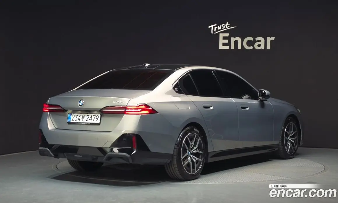 BMW 5 серия 2025 2.0 автомат (гидро), фото 2 BMW 5 серия 2025 2.0 автомат (гидро), фото 2