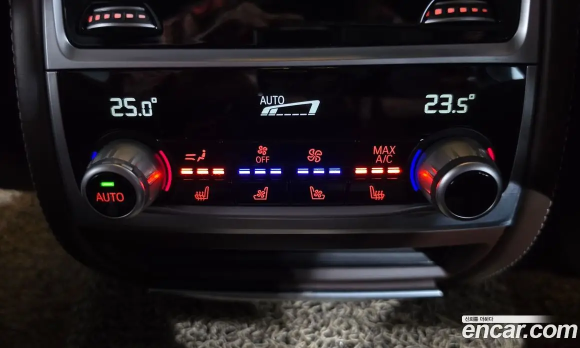 BMW 7 серия 2018 3.0 автомат (гидро), фото 15
