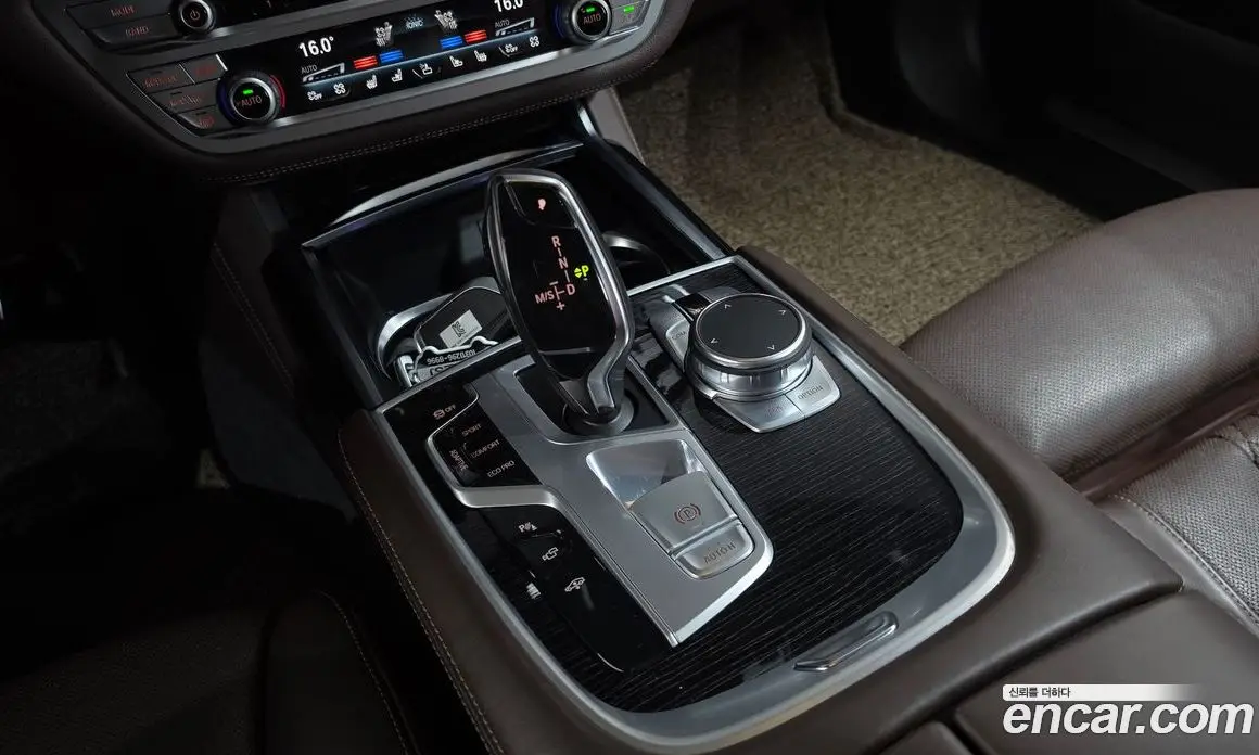 BMW 7 серия 2018 3.0 автомат (гидро), фото 9