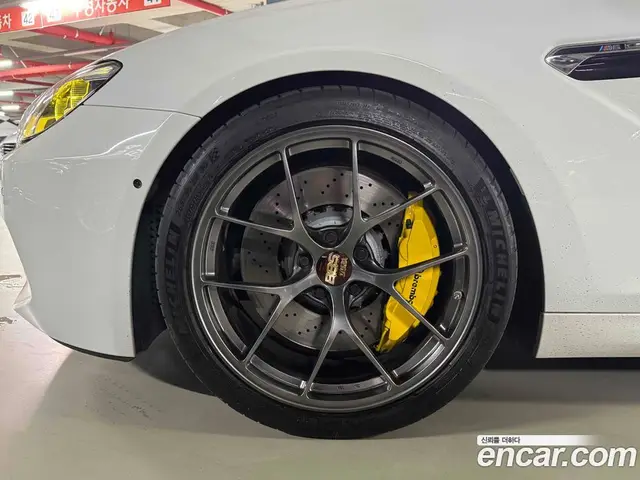BMW M6 2016 4.4 автомат (гидро), миниатюра 6