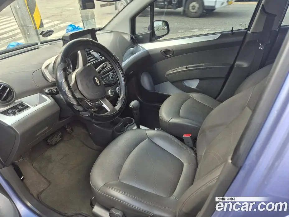 Chevrolet Spark 2014 1.0 автомат (гидро), фото 8 Chevrolet Spark 2014 1.0 автомат (гидро), фото 8