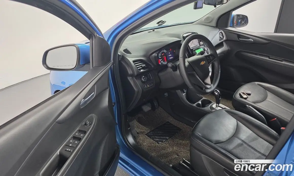 Chevrolet Spark 2016 1.0 автомат (гидро), фото 11