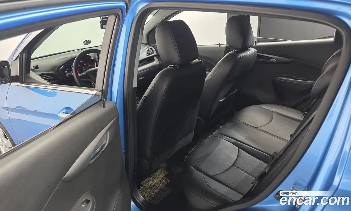 Chevrolet Spark 2016 1.0 автомат (гидро), фото 18