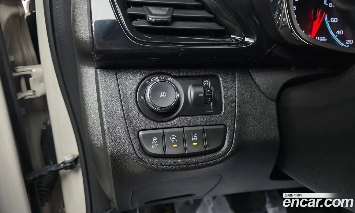 Chevrolet Spark 2016 1.0 автомат (гидро), фото 14
