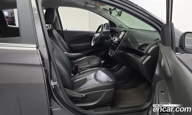 Chevrolet Spark 2016 1.0 автомат (гидро), миниатюра 12