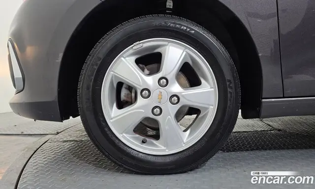 Chevrolet Spark 2016 1.0 автомат (гидро), миниатюра 5