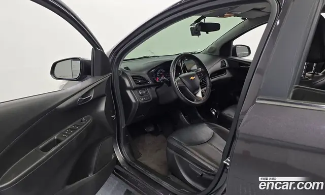 Chevrolet Spark 2016 1.0 автомат (гидро), миниатюра 10