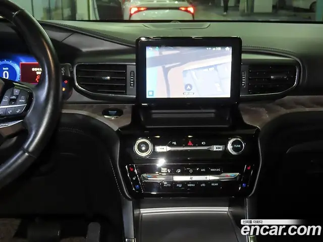 Ford Explorer 2022 3.0 автомат (гидро), миниатюра 11 Ford Explorer 2022 3.0 автомат (гидро), миниатюра 11